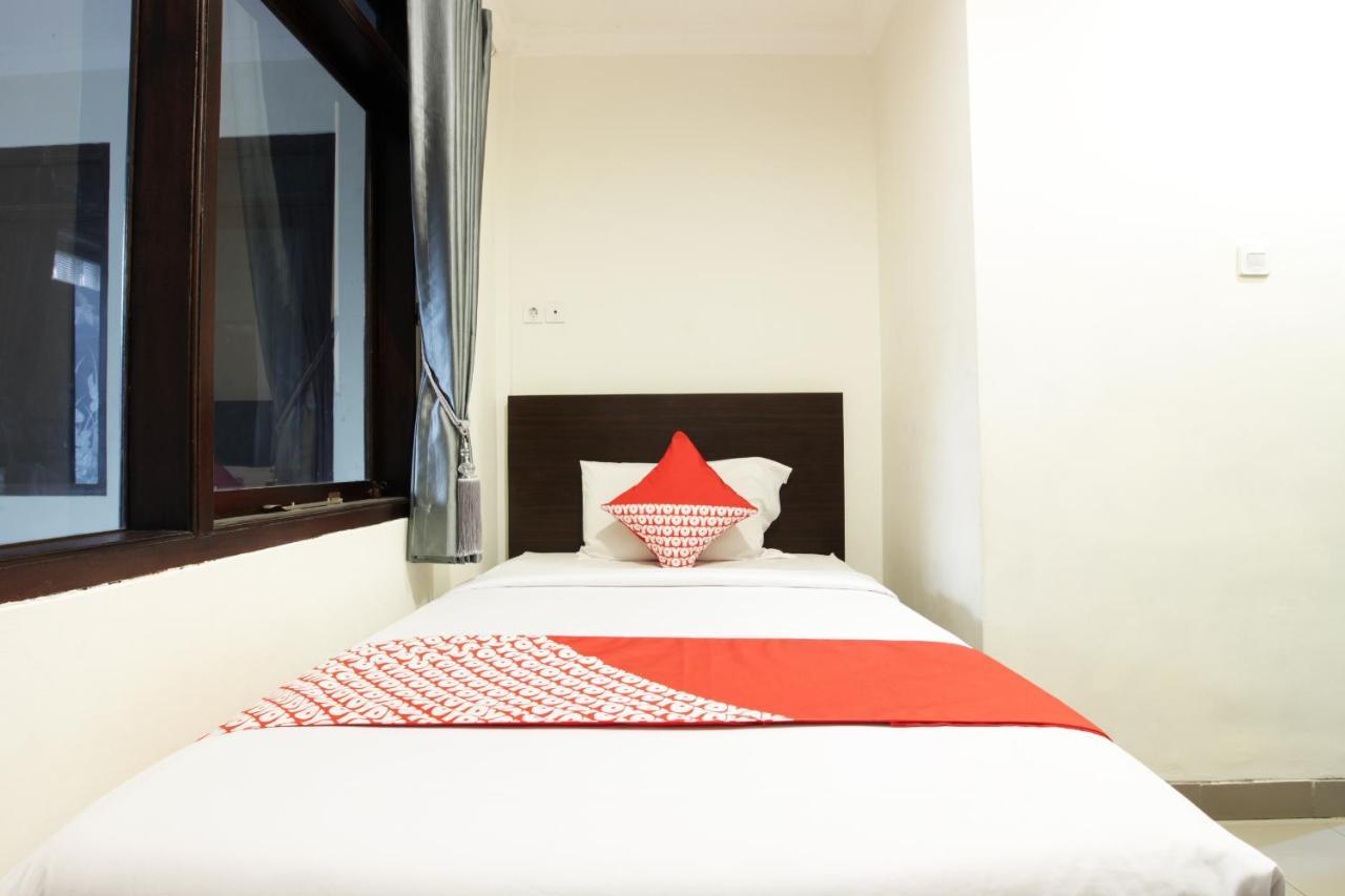 Oyo 202 Kuwera Inn Bandung Exteriér fotografie