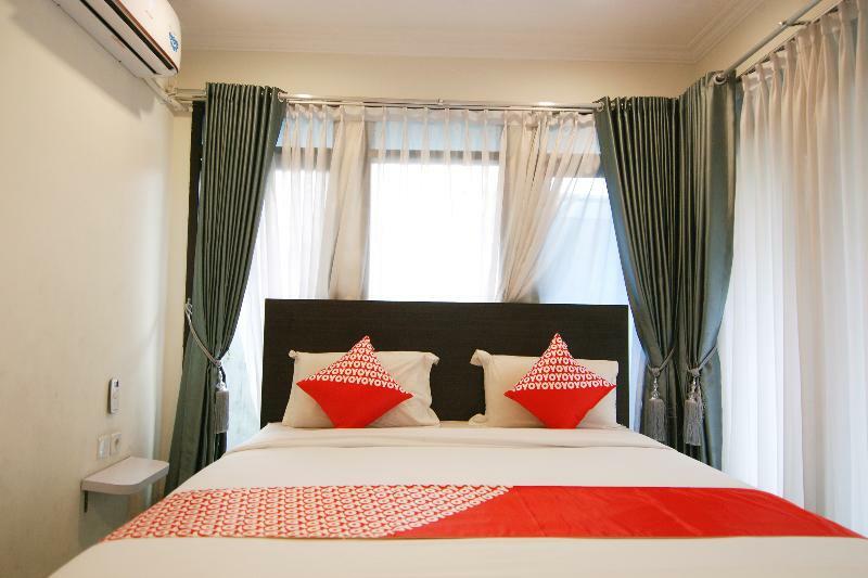 Oyo 202 Kuwera Inn Bandung Exteriér fotografie